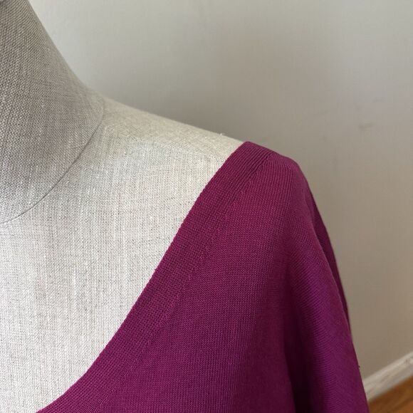 New York & Company Women's Oversize Silk Blend Pullover Vneck Sweater Magenta XS - Picture 10 of 15